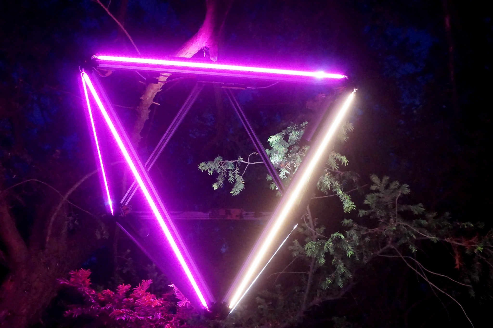 diamond, interactive, light, installation, lighting, leds, willpower, studios