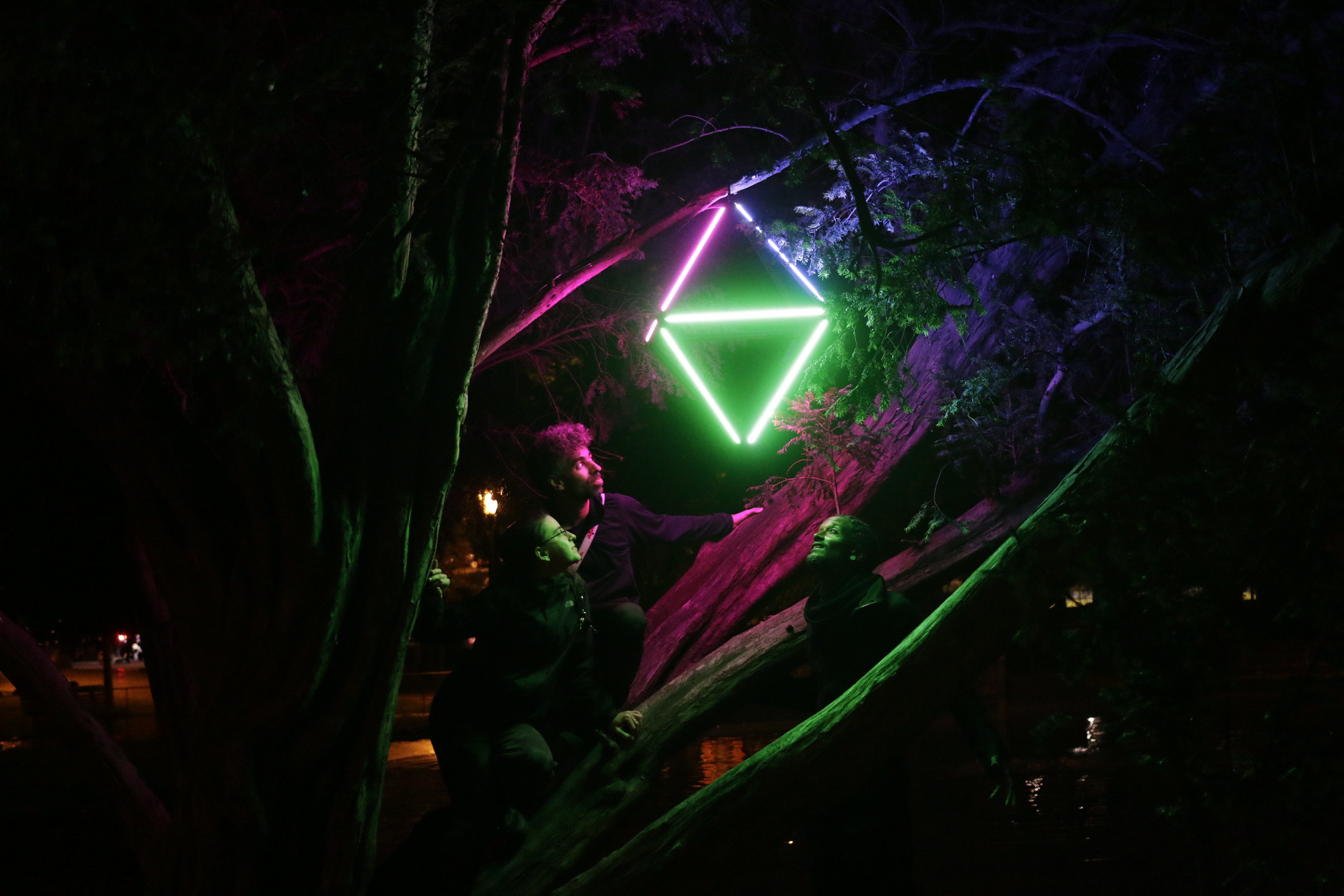 diamond, interactive, light, installation, lighting, leds, willpower, studios