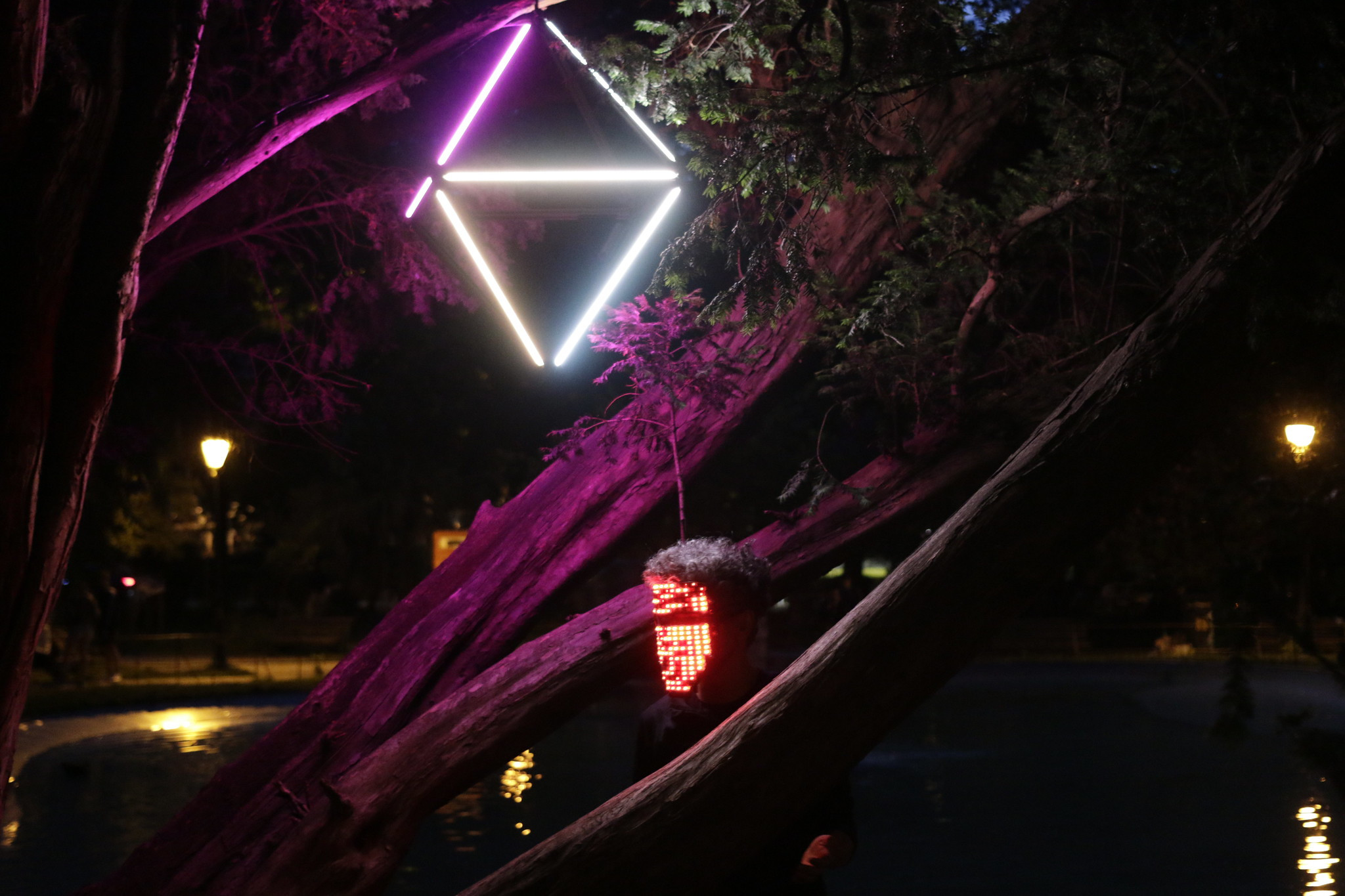 diamond, interactive, light, installation, lighting, leds, willpower, studios