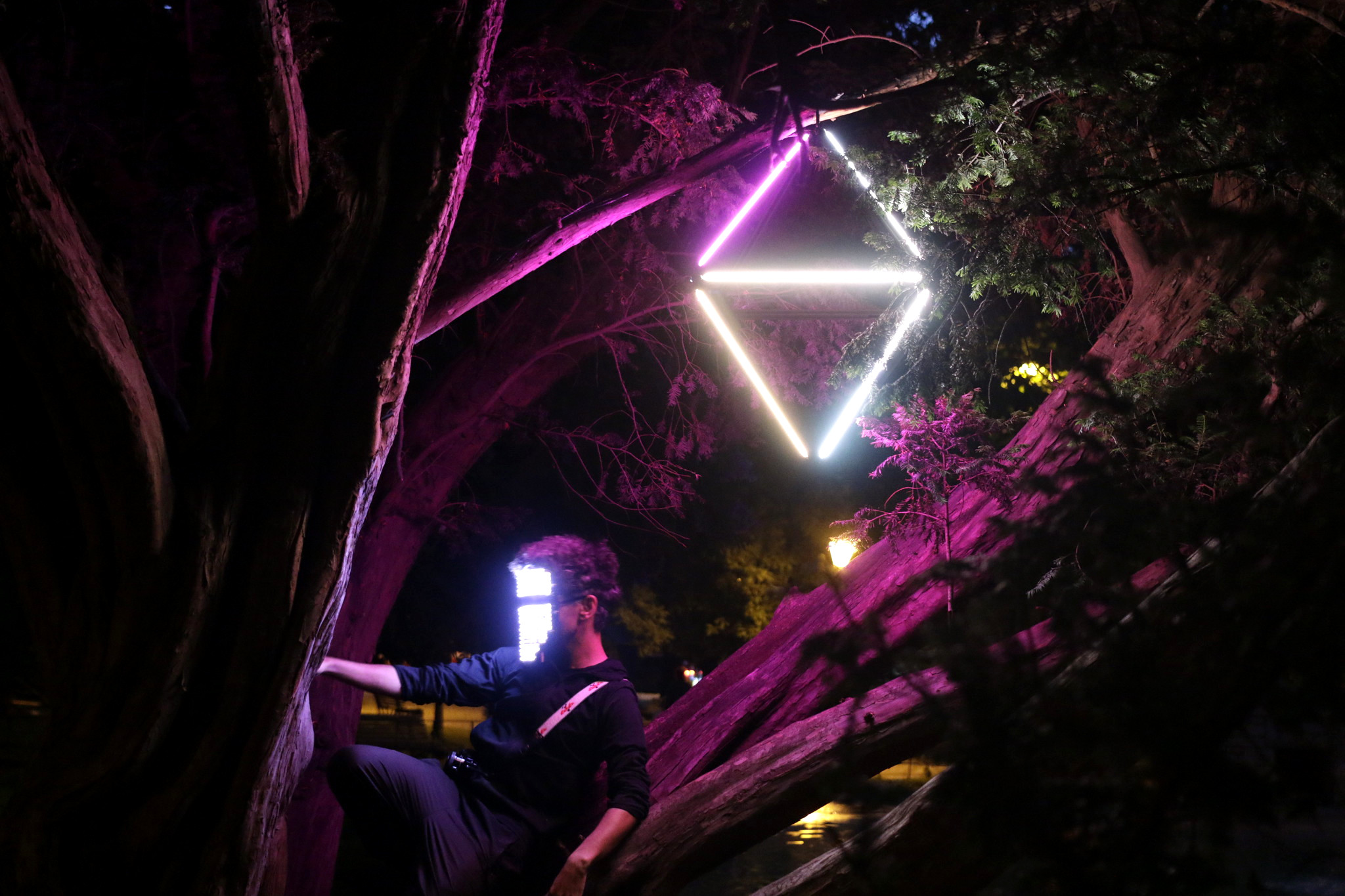 diamond, interactive, light, installation, lighting, leds, willpower, studios