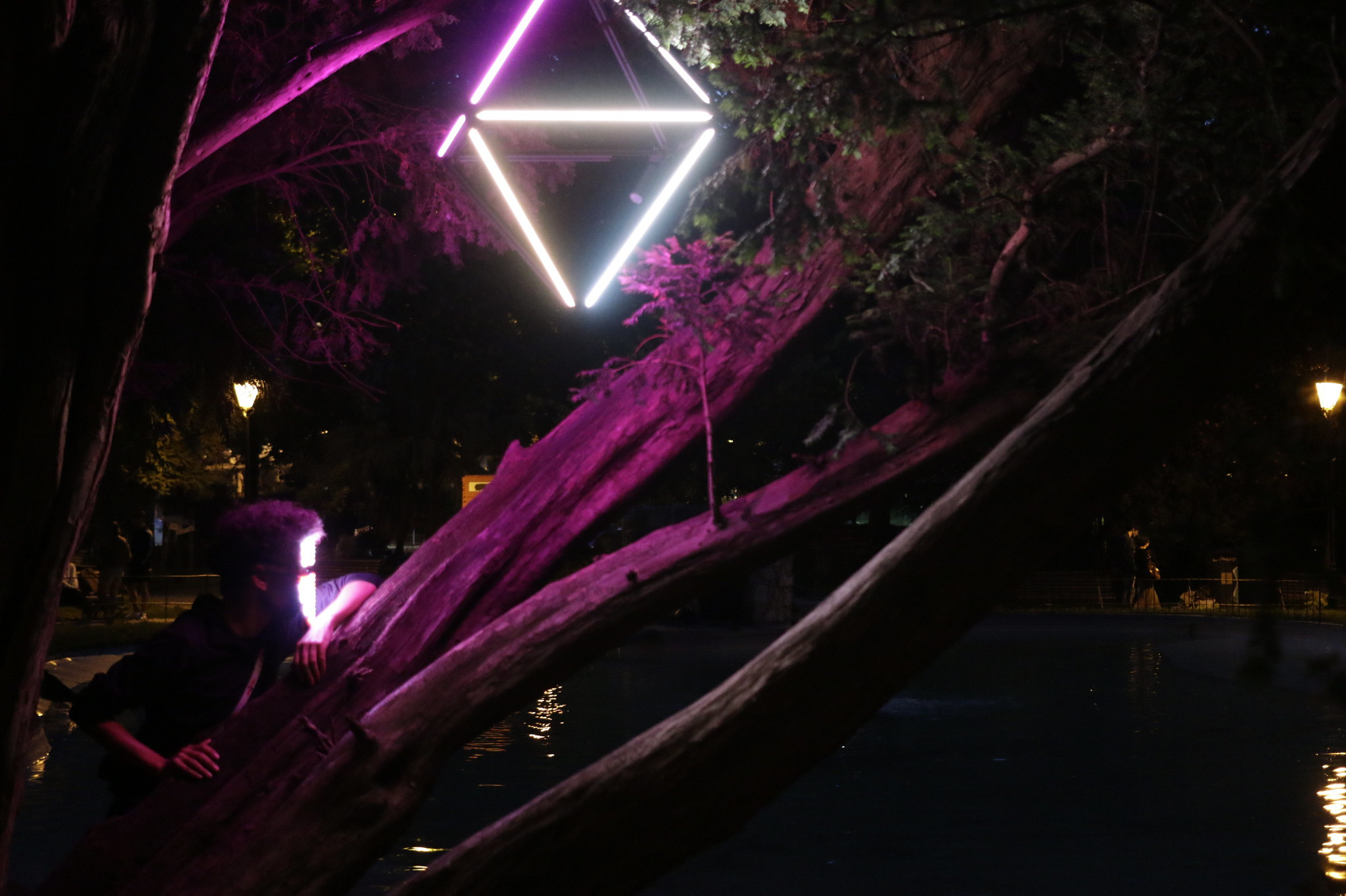 diamond, interactive, light, installation, lighting, leds, willpower, studios