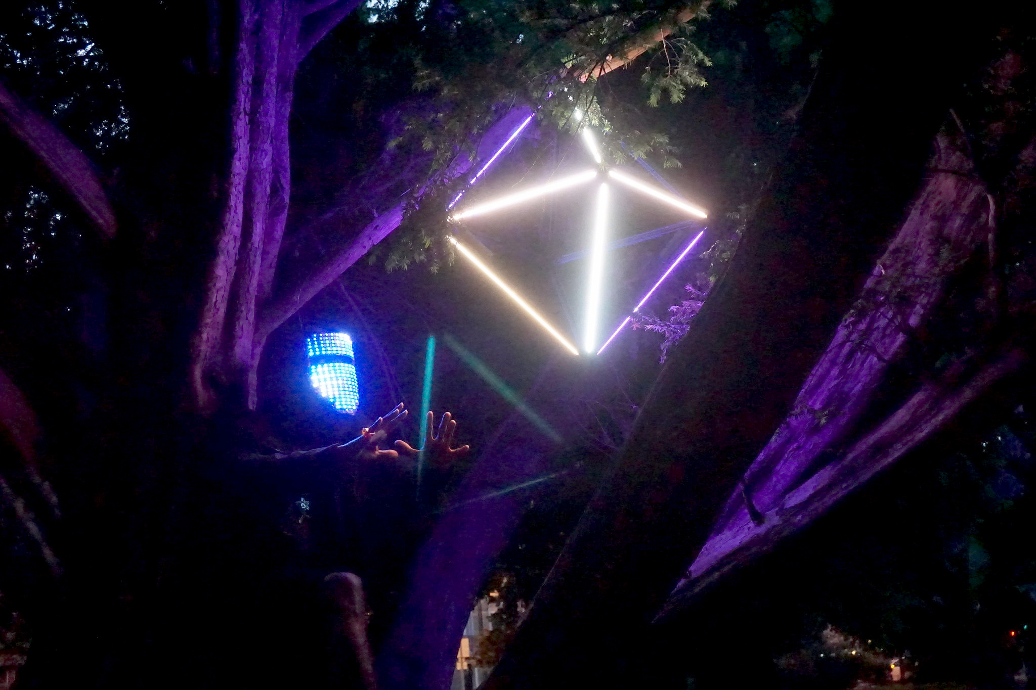 diamond, interactive, light, installation, lighting, leds, willpower, studios