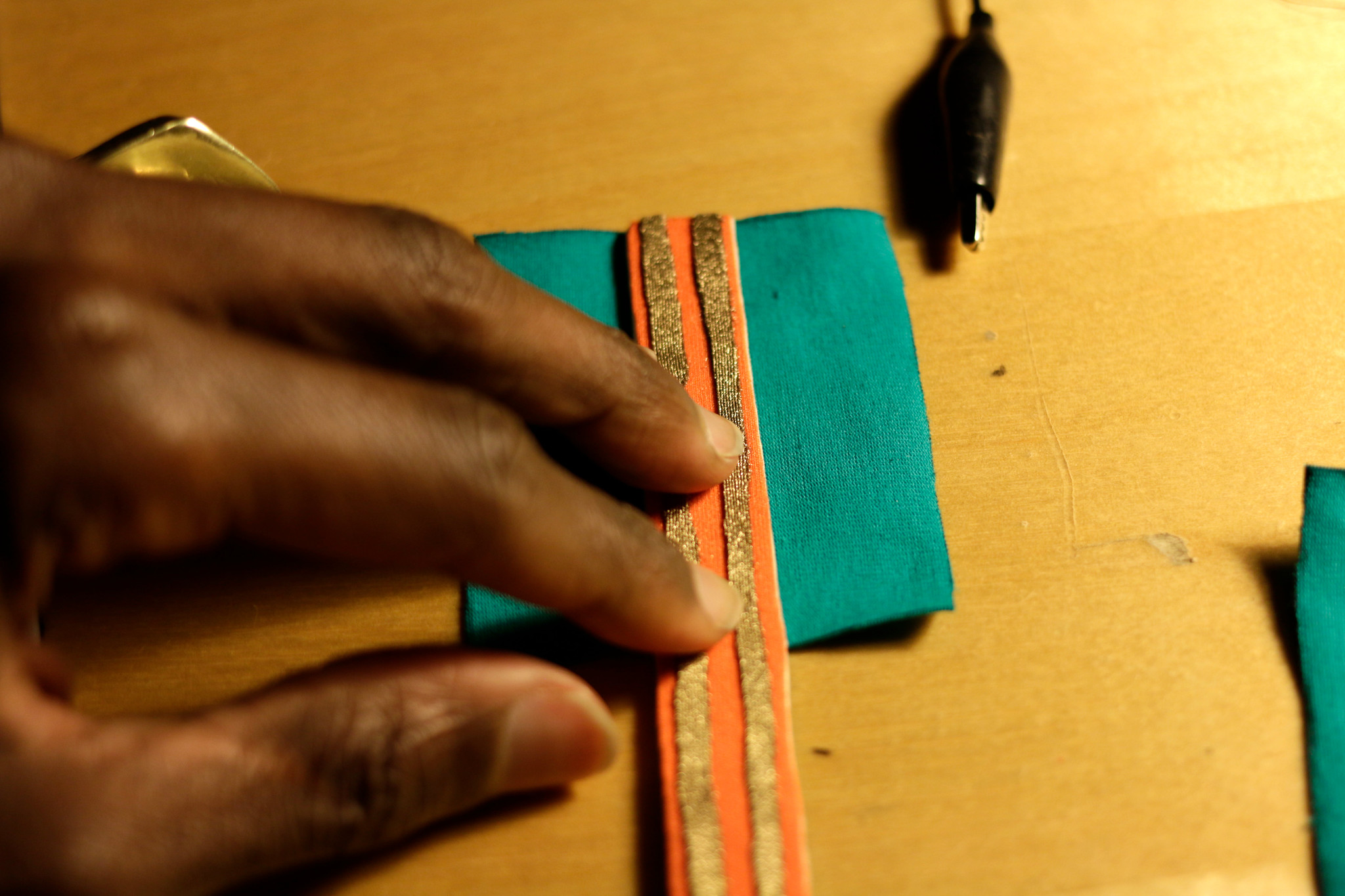willpower studios arduino esp32 finger bend sensors etextiles 