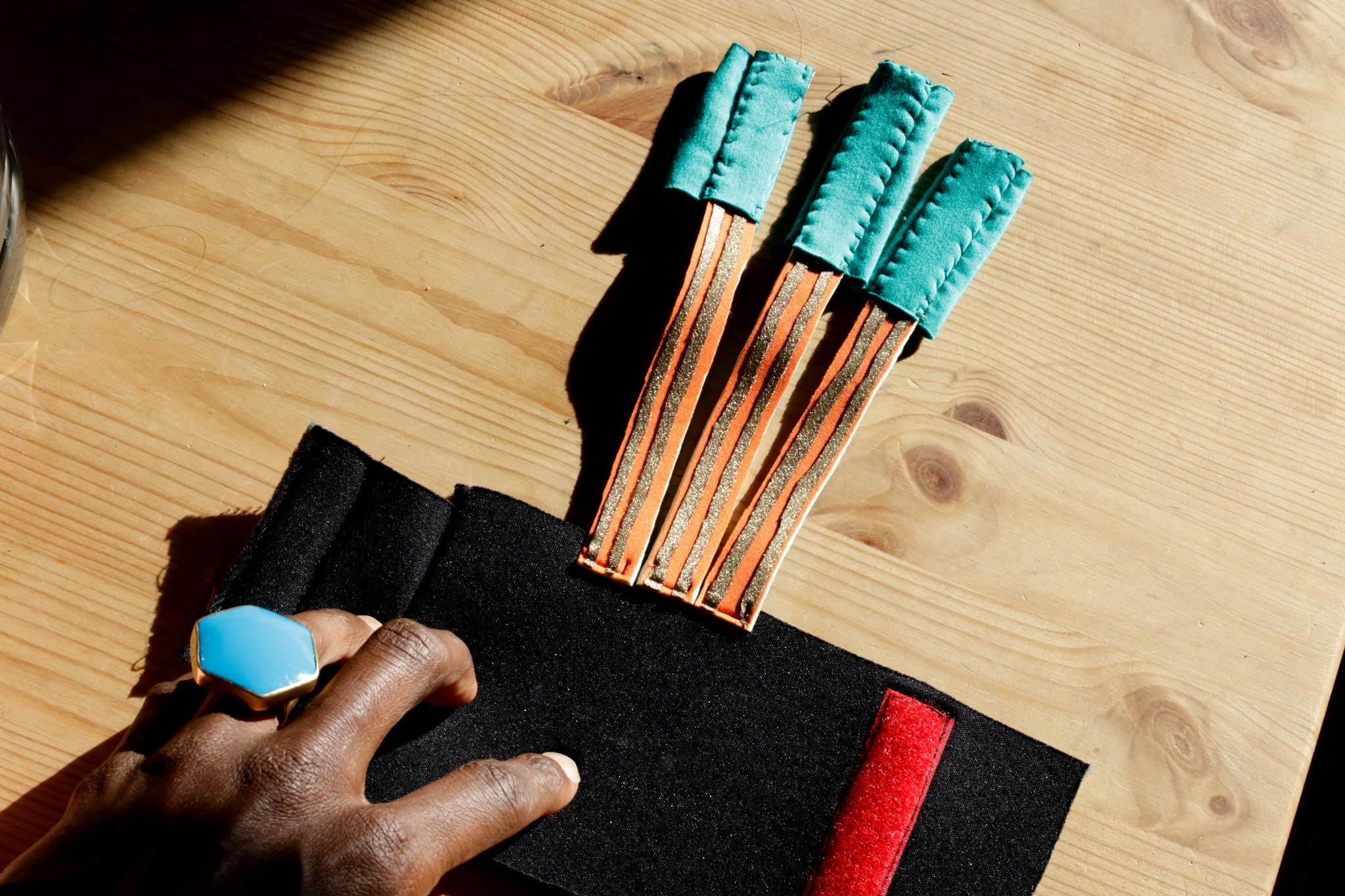 willpower studios arduino esp32 finger bend sensors etextiles 