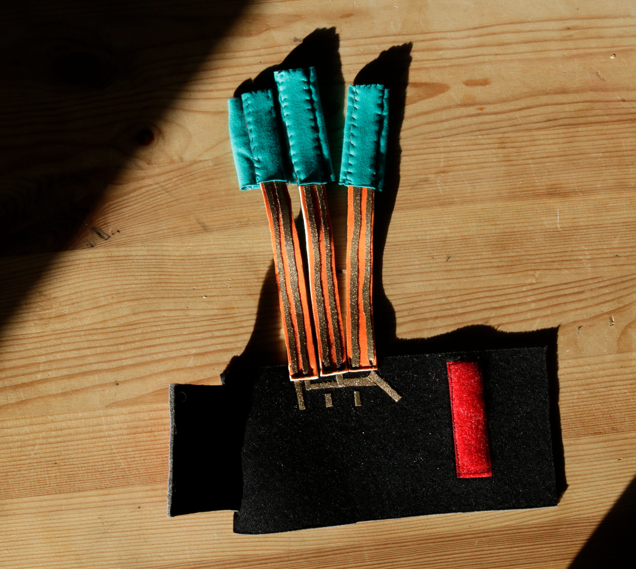 willpower studios arduino esp32 finger bend sensors etextiles 