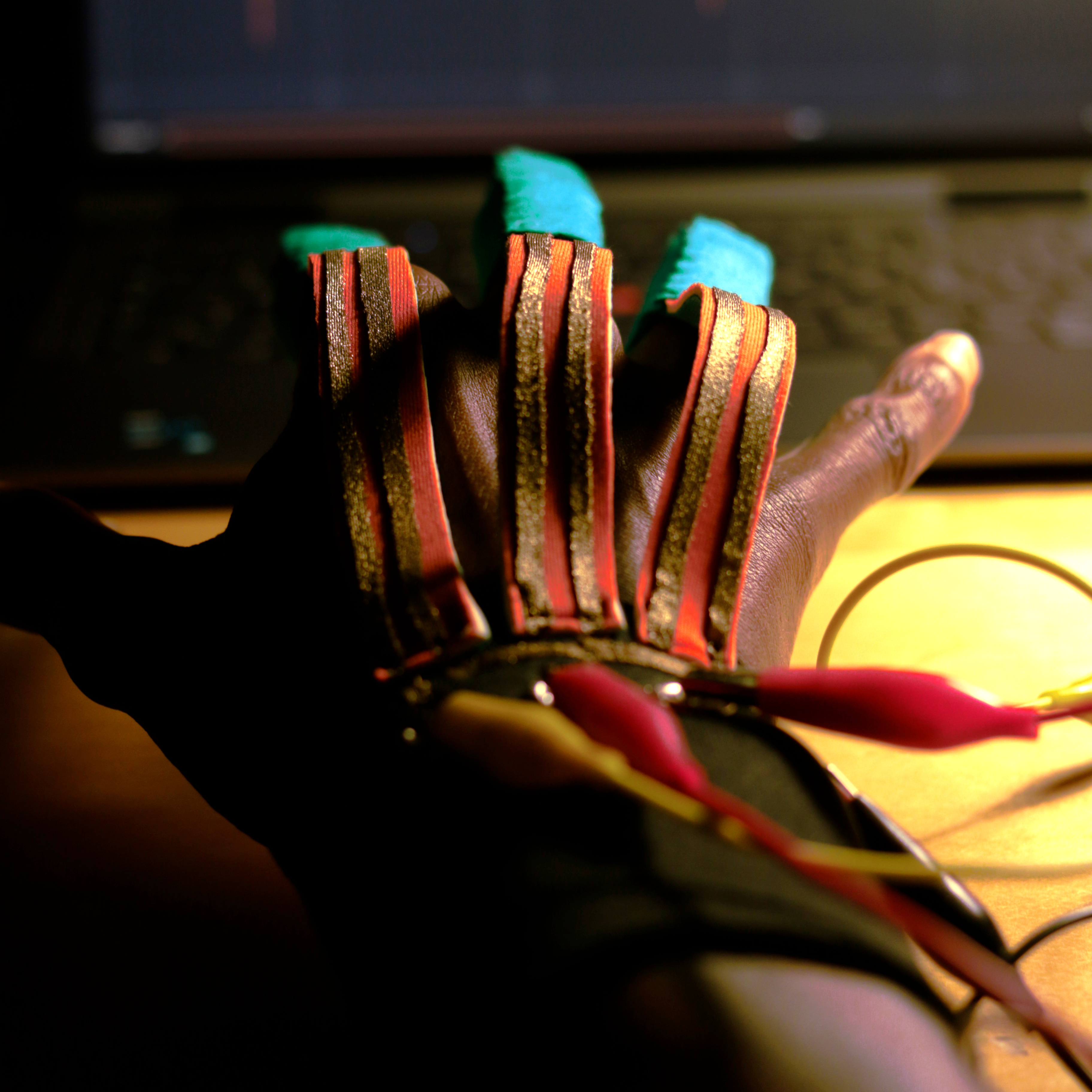 Phase 2 - Finger Bends WILLPOWER STUDIOS MUSIC TECH LAB ETEXTILES PlugData pure data arduino