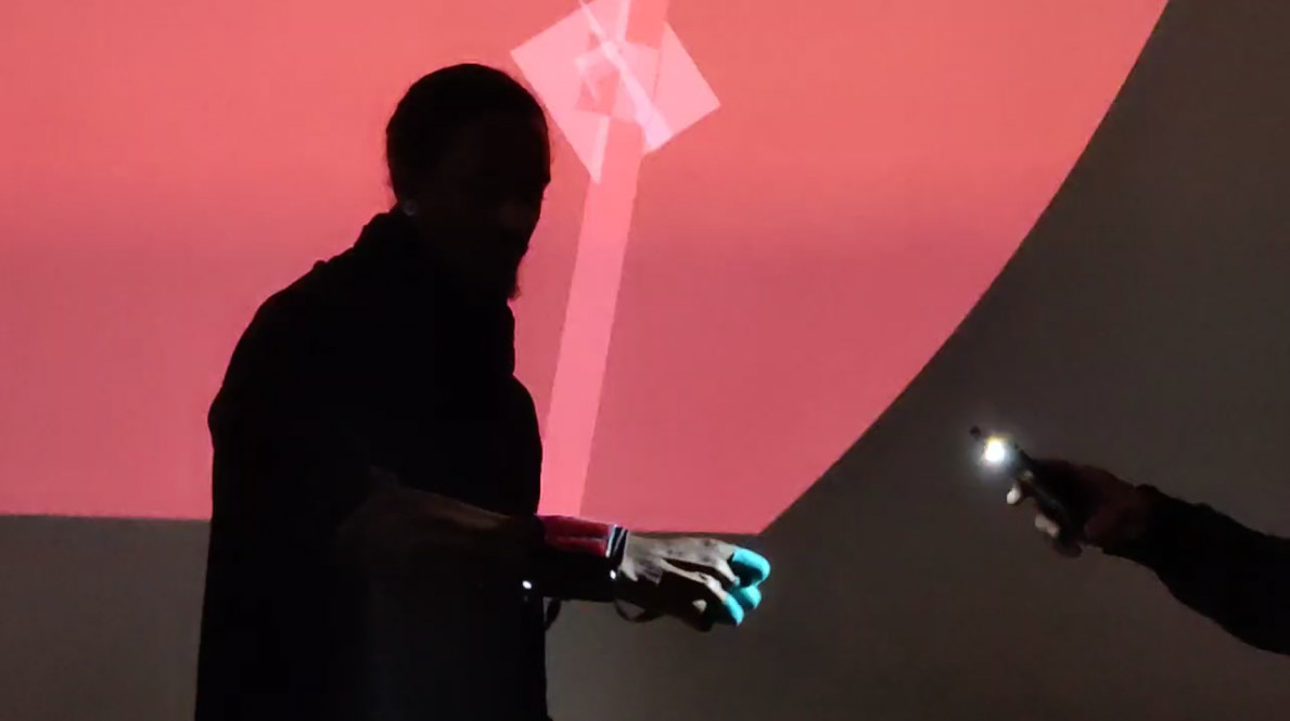 willpower studios 3-fingers wearable music tech instrument audiovisual arduino esp32 finger bend sensors etextiles 
