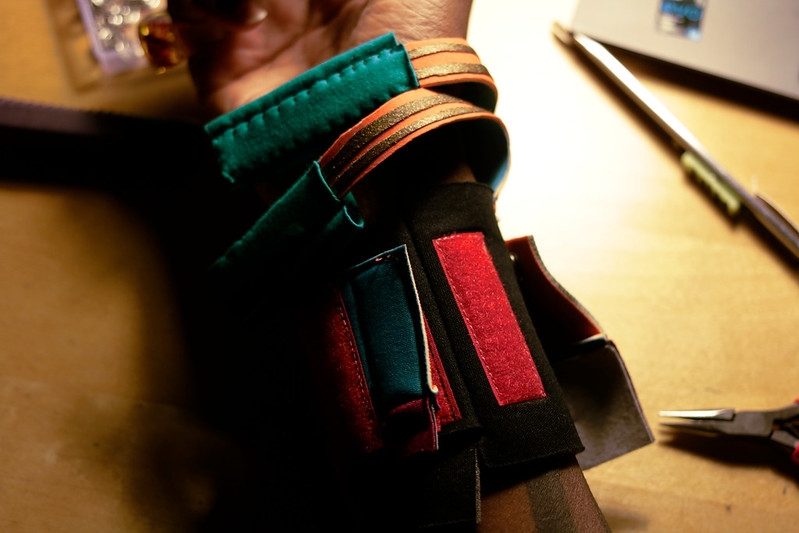 willpower studios 3-fingers wearable music tech instrument audiovisual arduino esp32 finger bend sensors etextiles 