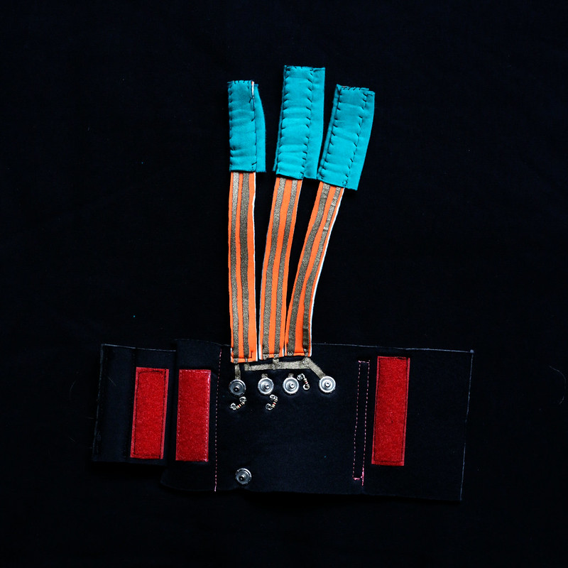 willpower studios 3-fingers wearable music tech instrument audiovisual arduino esp32 finger bend sensors etextiles 