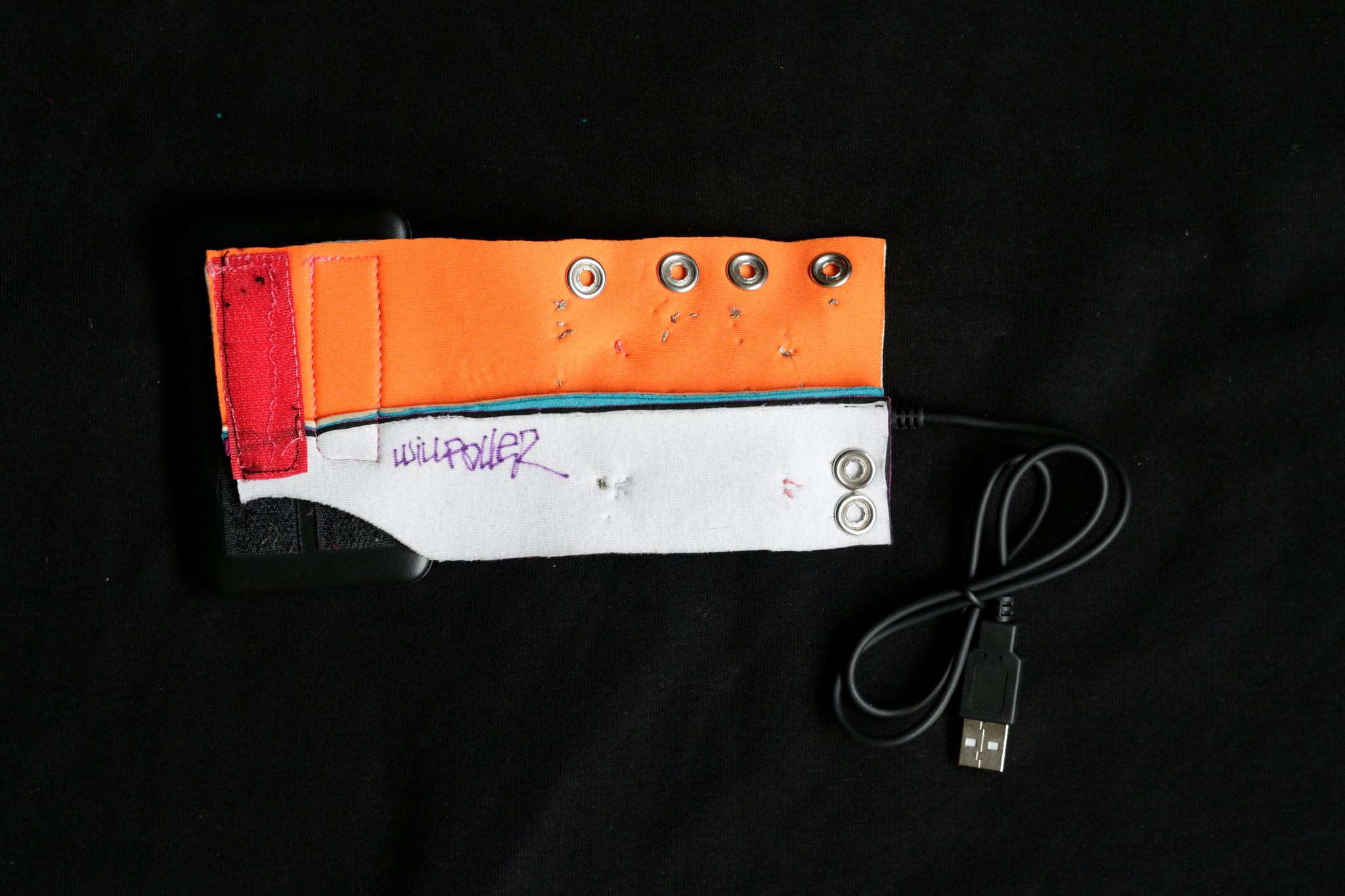willpower studios 3-fingers wearable music tech instrument audiovisual arduino esp32 finger bend sensors etextiles 