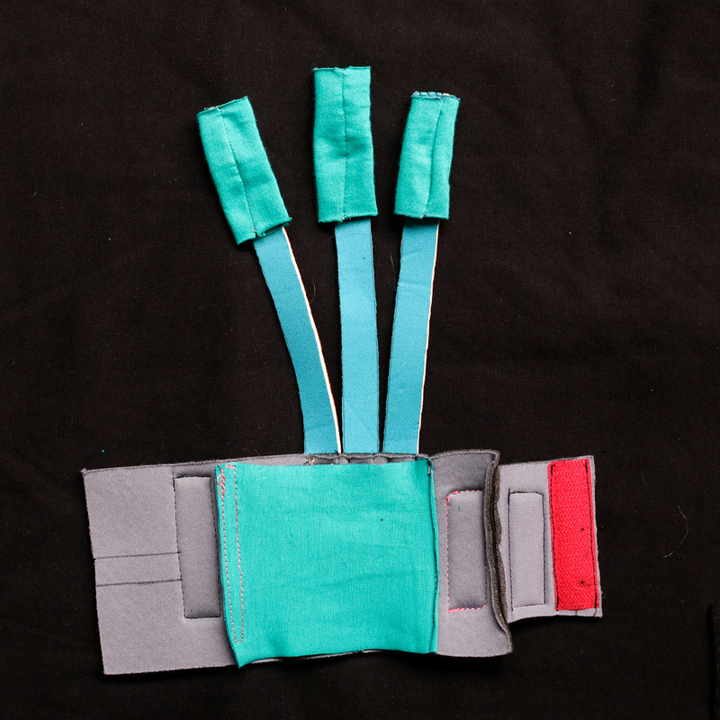 willpower studios 3-fingers wearable music tech instrument audiovisual arduino esp32 finger bend sensors etextiles 