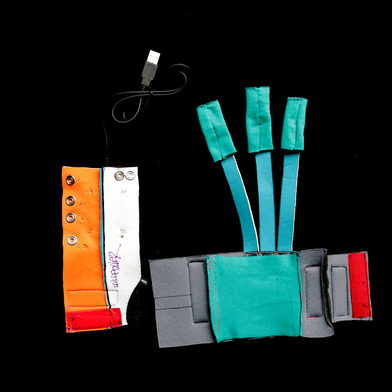 willpower studios 3-fingers wearable music tech instrument audiovisual arduino esp32 finger bend sensors etextiles 