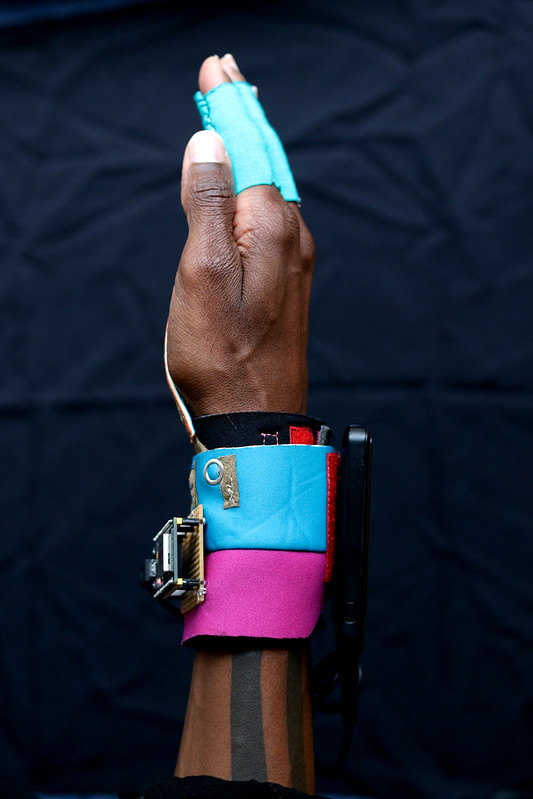 willpower studios 3-fingers wearable music tech instrument audiovisual arduino esp32 finger bend sensors etextiles 