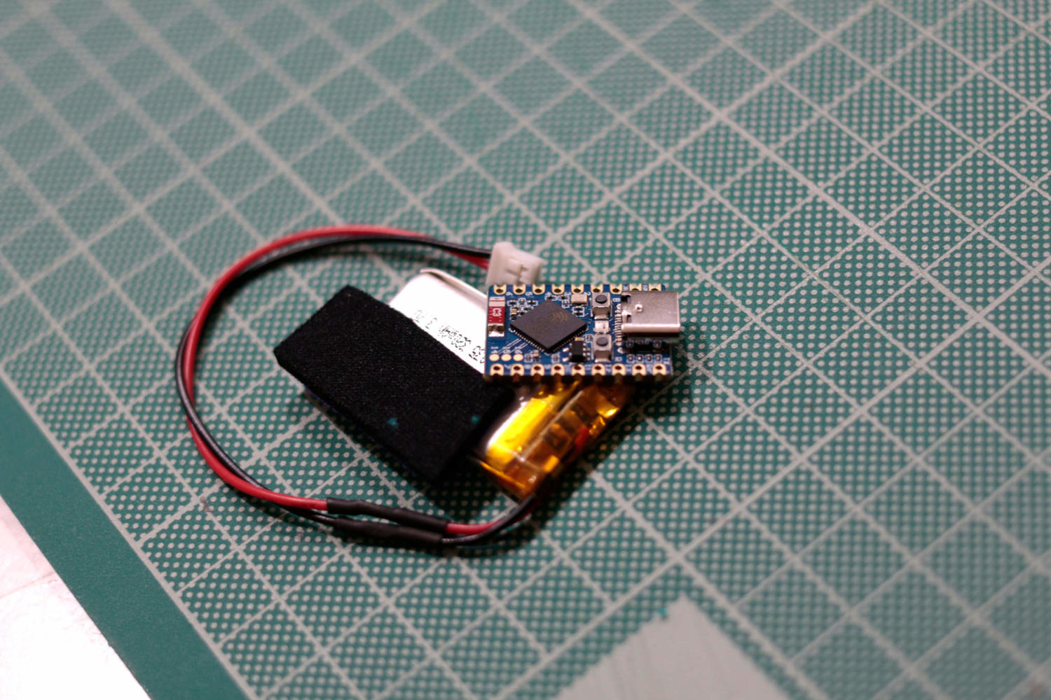 willpower studios Fluffies, fluffy burger, OSC, music tech instrument audiovisual arduino esp32  pressure sensor etextiles 