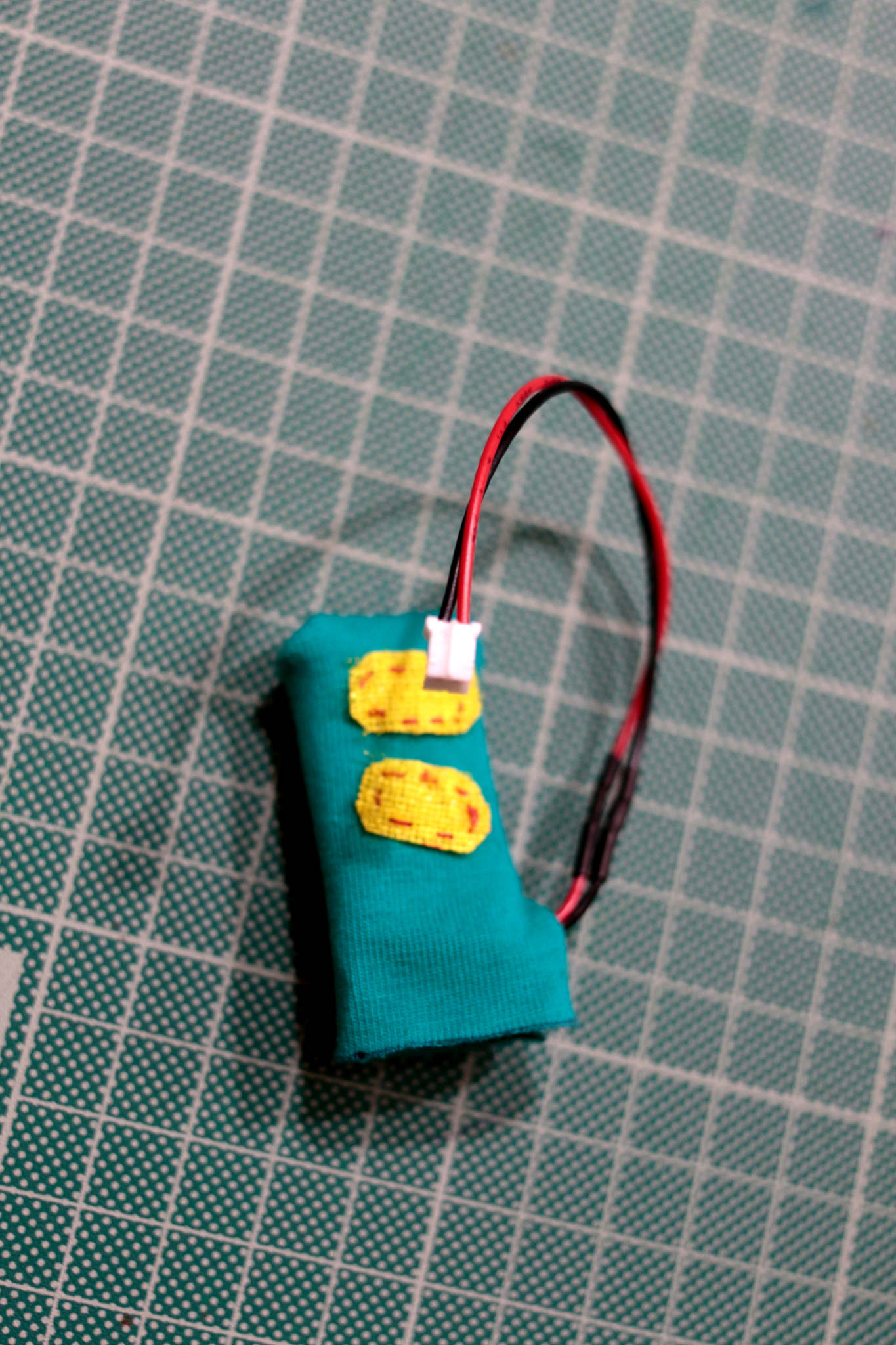 willpower studios Fluffies, fluffy burger, OSC, music tech instrument audiovisual arduino esp32  pressure sensor etextiles 