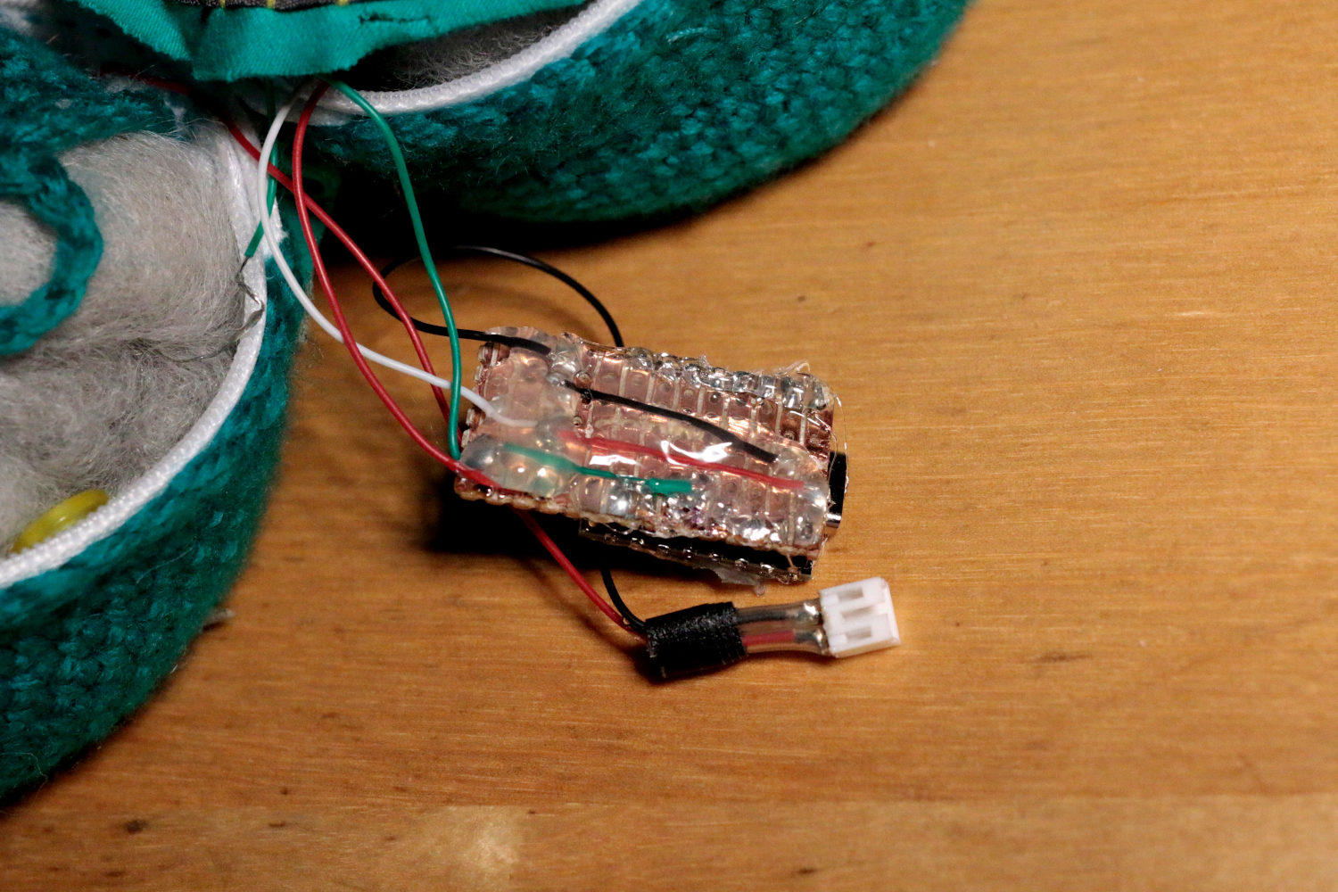 willpower studios Fluffies, fluffy burger, OSC, music tech instrument audiovisual arduino esp32  pressure sensor etextiles 