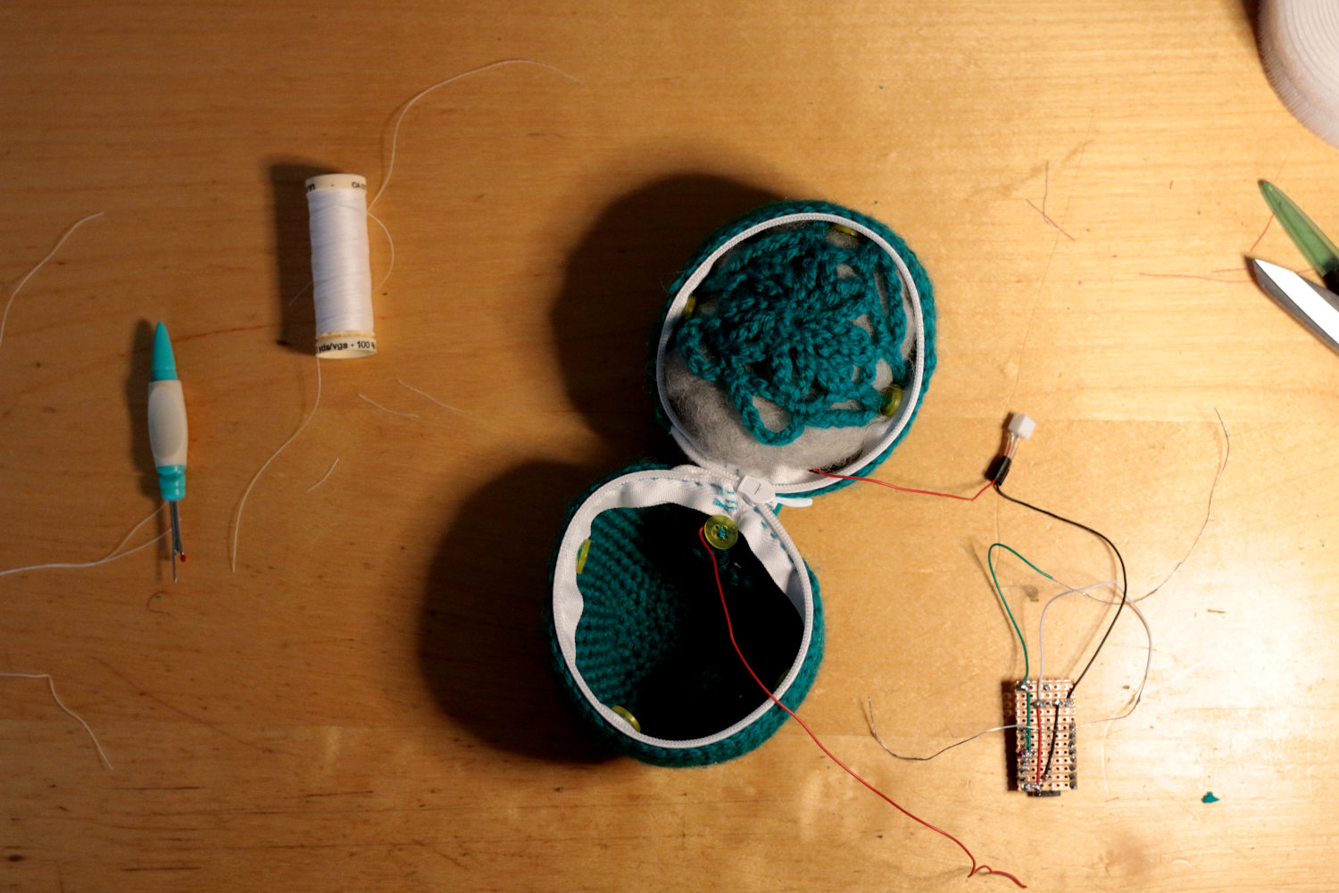 willpower studios Fluffies, fluffy burger, OSC, music tech instrument audiovisual arduino esp32  pressure sensor etextiles 