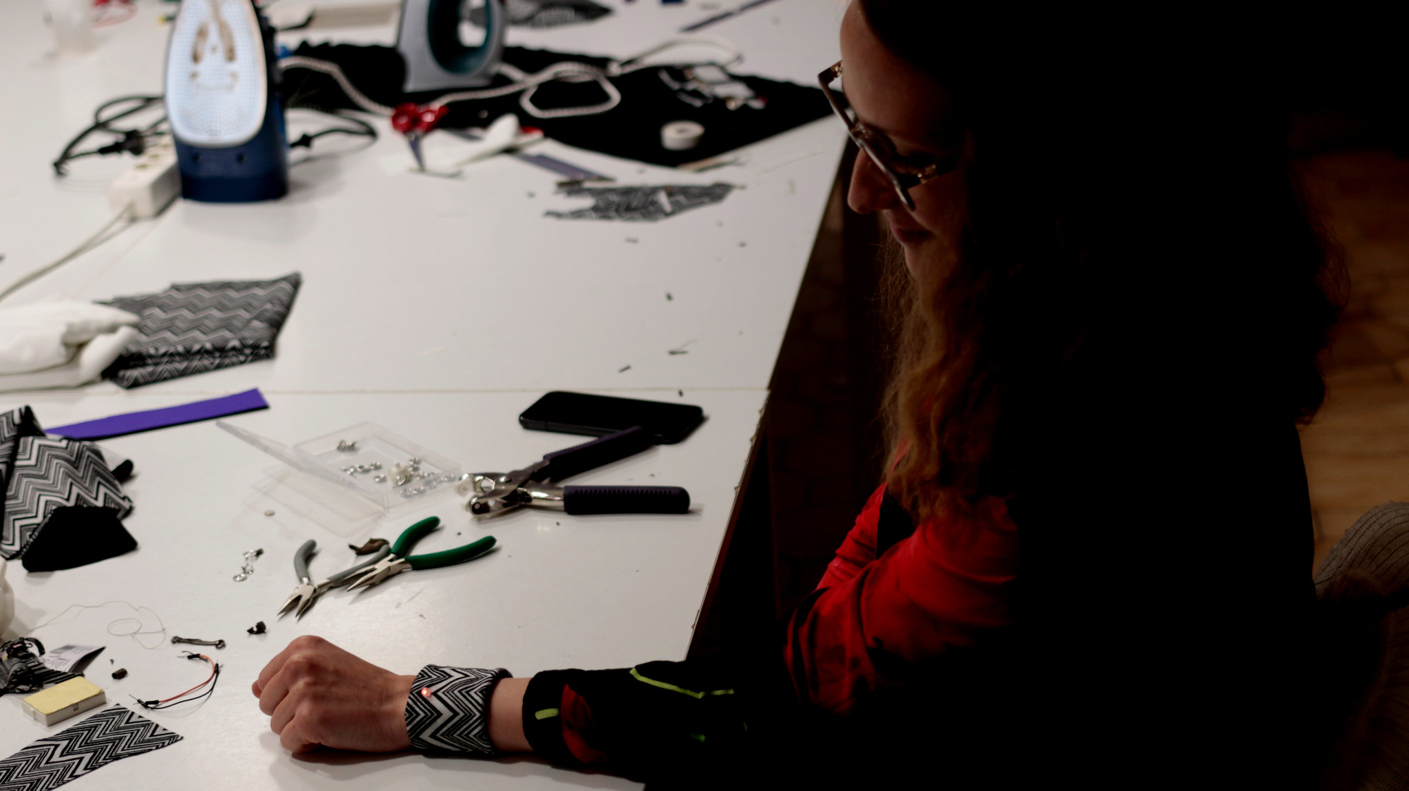 breadboard, led, resistor, electronics, circuit